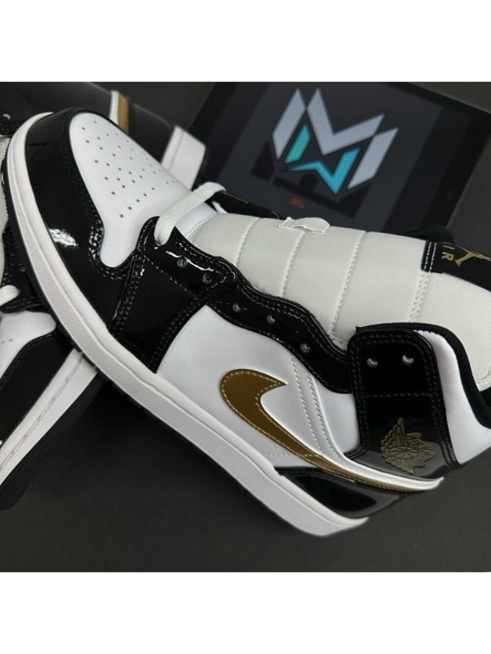 Nike Air Jordan 1 Mid SE AJ1 Black Metallic Gold Men’s 11.5 Shoes 852542-007 NBY